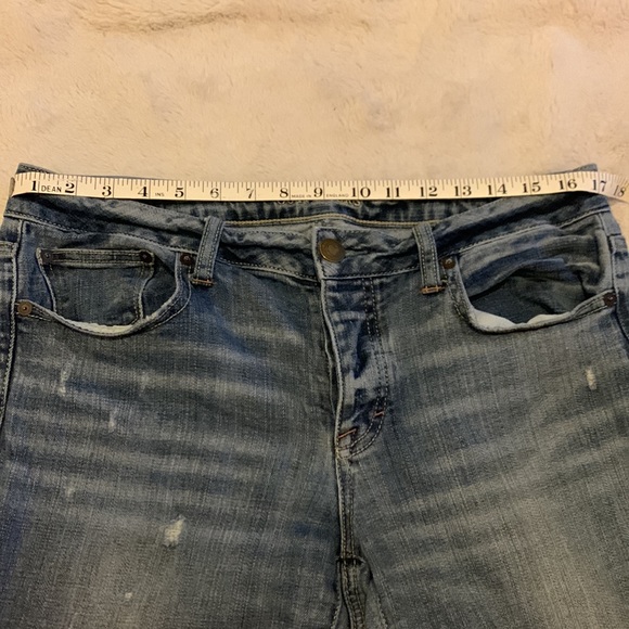 American Eagle Boy Jean Mid-Rise Medium Wash Size 10 Short - Picture 7 of 9